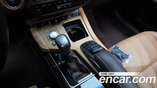 LEXUS ES300H 2018 — 66 086 км, серебристо-серый, Корея — под ключ — фото 9