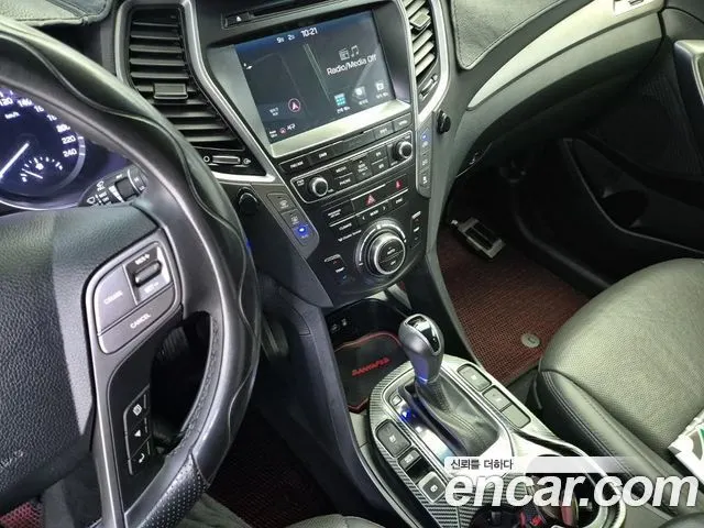 HYUNDAI MAXCRUZ 2017 — 144 233 км, чёрный, Корея — под ключ — фото 10