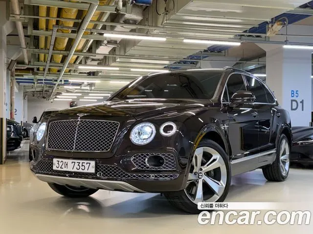 BENTLEY BENTAYGA 2018 — 36 500 км, чёрный, Корея — под ключ — фото 11