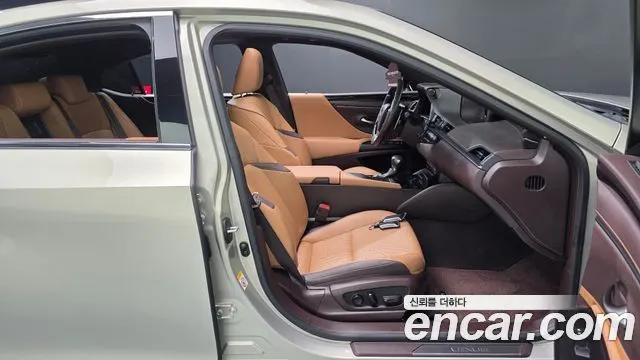 LEXUS ES300H 2019 — 34 974 км, светло-золотистый, Корея — под ключ — фото 11