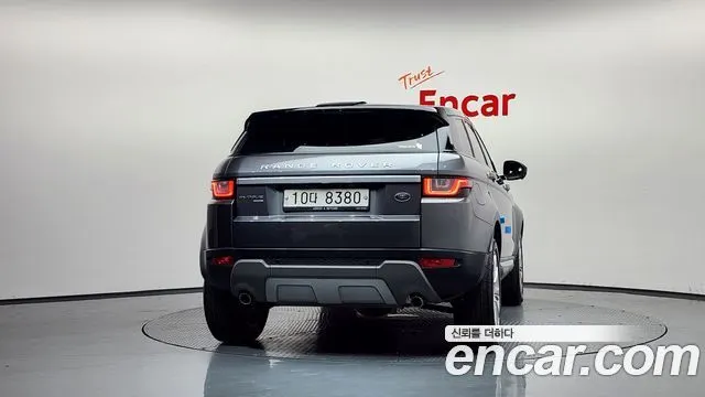 LAND ROVER RANGE ROVER EVOQUE 2017 — 70 119 км, серый, Корея — под ключ — фото 4