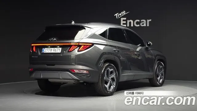 HYUNDAI TUCSON HYBRID — из Кореи под ключ