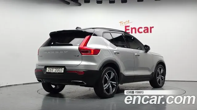 VOLVO XC40 — из Кореи под ключ