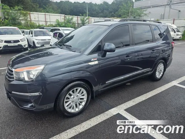 KGM KORANDO TURISMO 2014 — 133 200 км, серый, Корея — под ключ — фото 2