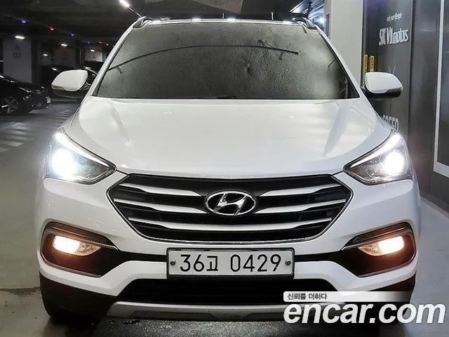HYUNDAI SANTA FE 2016 — 187 947 км, белый, Корея — под ключ — фото 2