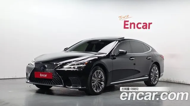LEXUS LS500H — из Кореи под ключ