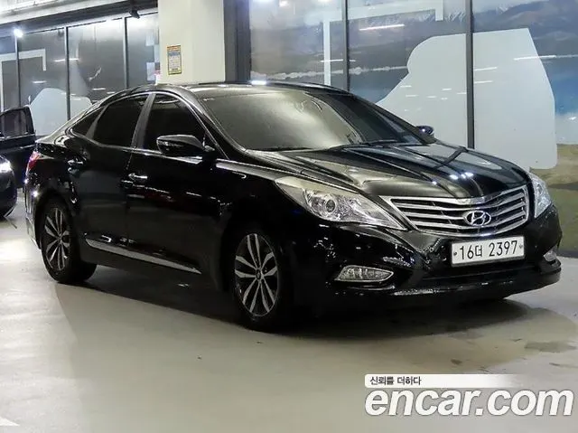 HYUNDAI GRANDEUR 2012 — 77 796 км, чёрный, Корея — под ключ — фото 1