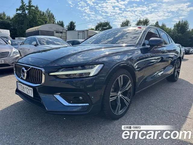 VOLVO S60 — из Кореи под ключ