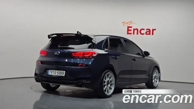 HYUNDAI I30 — из Кореи под ключ