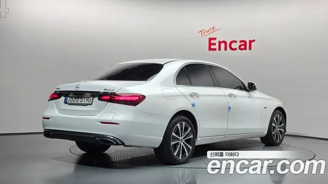 MERCEDES-BENZ E-CLASS W213 — из Кореи под ключ