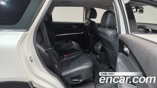 KIA SORENTO 2018 — 114 397 км, белый, Корея — под ключ — фото 12