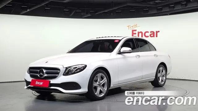 MERCEDES-BENZ E-CLASS W213 — из Кореи под ключ