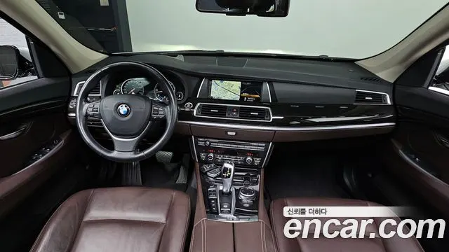 BMW 5 SERIES GT 2017 — 143 822 км, серебристый, Корея — под ключ — фото 7