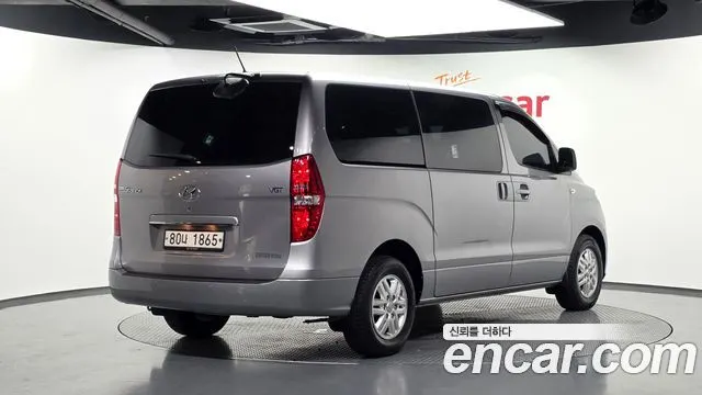 HYUNDAI GRAND STAREX 2021 — 145 180 км, серебристо-серый, Корея — под ключ — фото 2