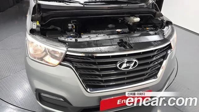 HYUNDAI GRAND STAREX 2021 — 145 180 км, серебристо-серый, Корея — под ключ — фото 6