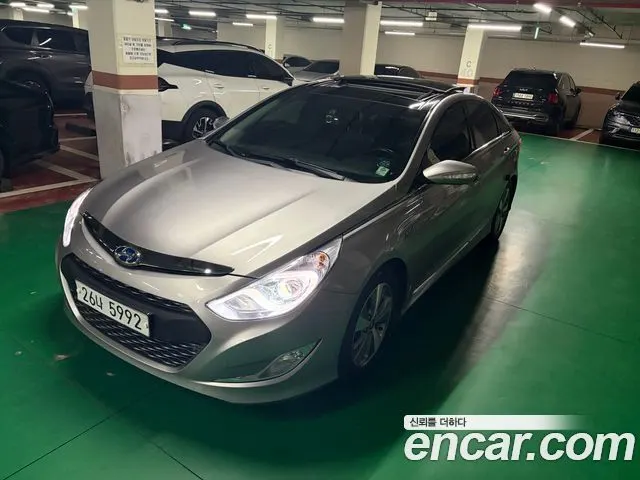 HYUNDAI SONATA HYBRID 2012 — 135 121 км, серебристо-серый, Корея — под ключ — фото 1