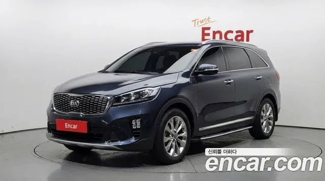 KIA SORENTO 2018 — 130 365 км, синий, Корея — под ключ — фото 1
