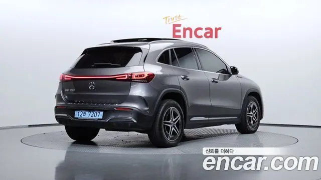 MERCEDES-BENZ EQA H243 2022