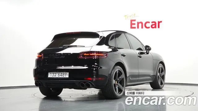 PORSCHE MACAN 2018 — 109 578 км, чёрный, Корея — под ключ — фото 2
