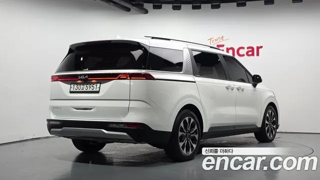 KIA CARNIVAL — из Кореи под ключ