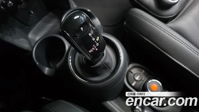MINI COOPER 2020 — 34 928 км, белый-перламутр, Корея — под ключ — фото 9
