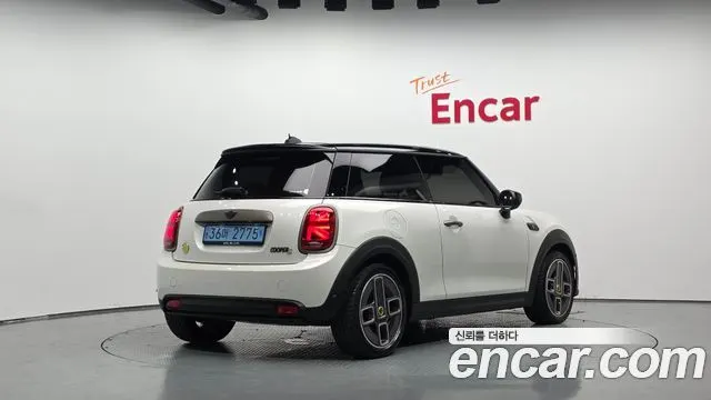 MINI COOPER ELECTRIC 2024