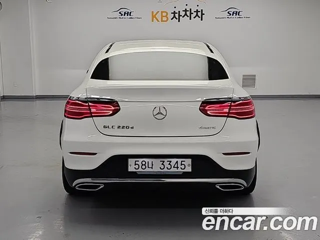 MERCEDES-BENZ GLC-CLASS X253 2018 — 152 794 км, белый, Корея — под ключ — фото 3