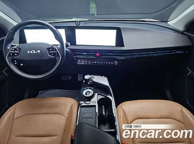 KIA EV6 2022 — 107 938 км, белый-перламутр, Корея — под ключ — фото 8