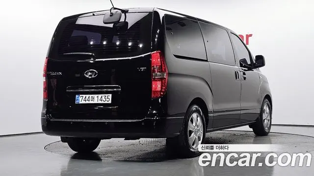 HYUNDAI GRAND STAREX — из Кореи под ключ