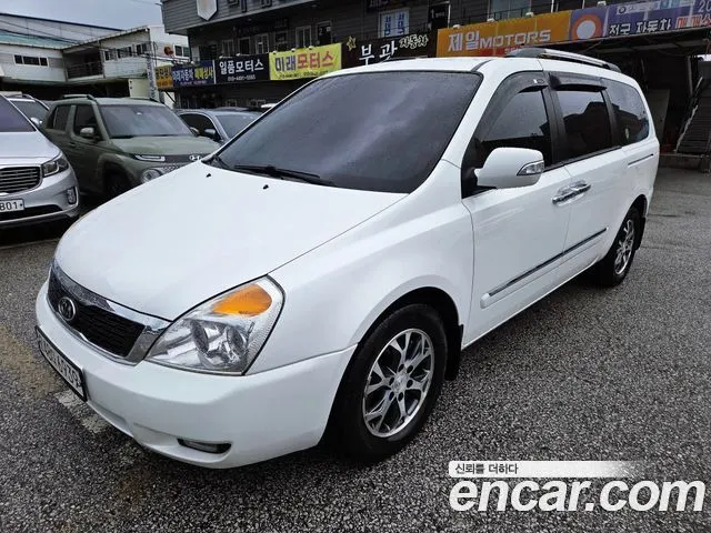 KIA CARNIVAL R 2014 — 142 705 км, белый, Корея — под ключ — фото 2