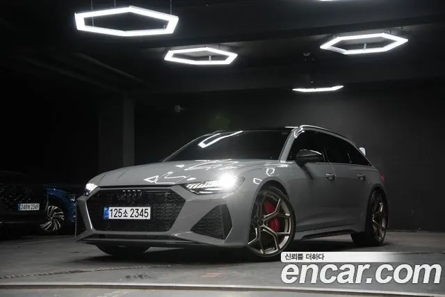 AUDI RS6 2025 — 2 500 км, светло-серебристый, Корея — под ключ — фото 1