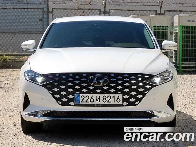 HYUNDAI GRANDEUR — из Кореи под ключ