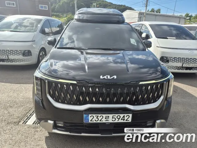 KIA CARNIVAL 2024 — 18 300 км, чёрный, Корея — под ключ — фото 2