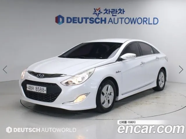 HYUNDAI SONATA HYBRID 2012 — 147 001 км, белый, Корея — под ключ — фото 5