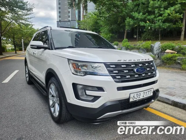 FORD EXPLORER 2017 — 81 000 км, белый, Корея — под ключ — фото 1