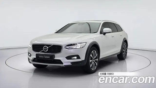 VOLVO V90 CROSS COUNTRY — из Кореи под ключ