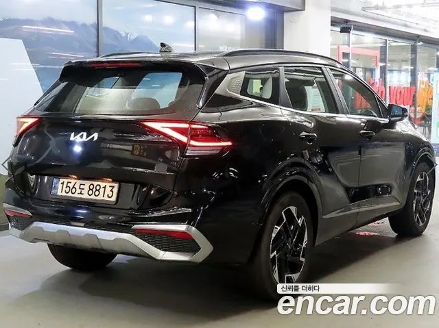 KIA SPORTAGE HYBRID 2022 — 77 797 км, чёрный, Корея — под ключ — фото 3