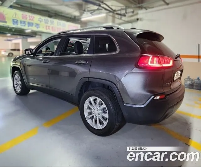 JEEP CHEROKEE 2019 — 62 884 км, коричневый, Корея — под ключ — фото 2