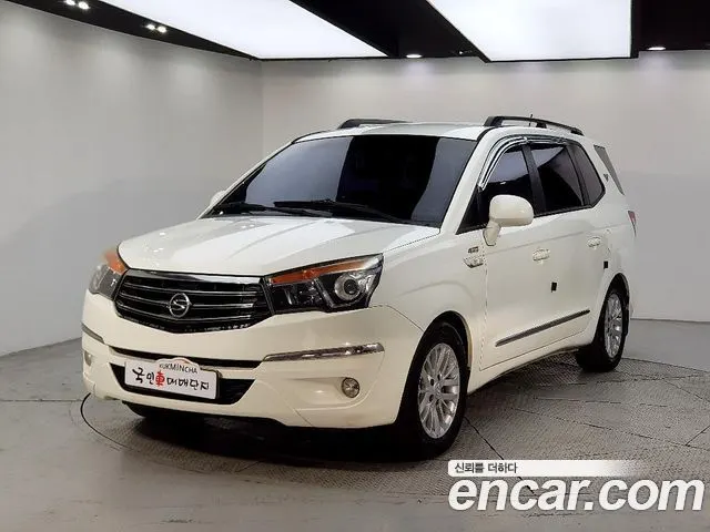 KGM KORANDO TURISMO — из Кореи под ключ