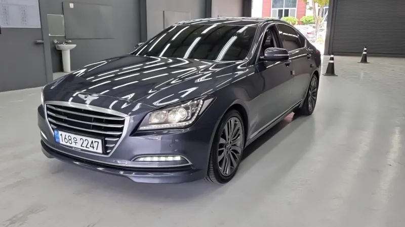 HYUNDAI GENESIS DH — из Кореи под ключ
