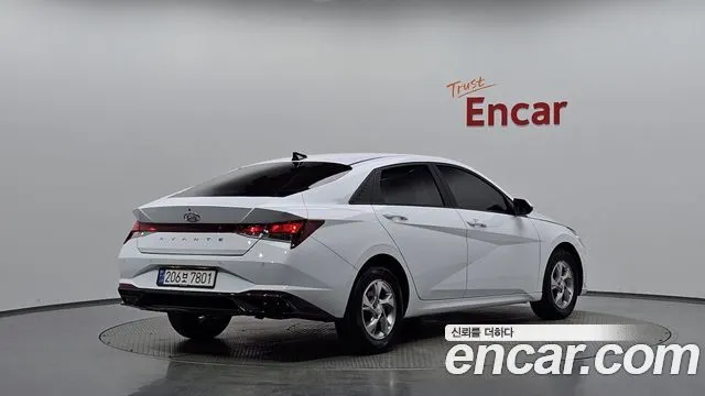 HYUNDAI AVANTE — из Кореи под ключ