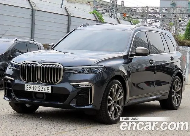BMW X7 2020 — 63 191 км, серый, Корея — под ключ — фото 2