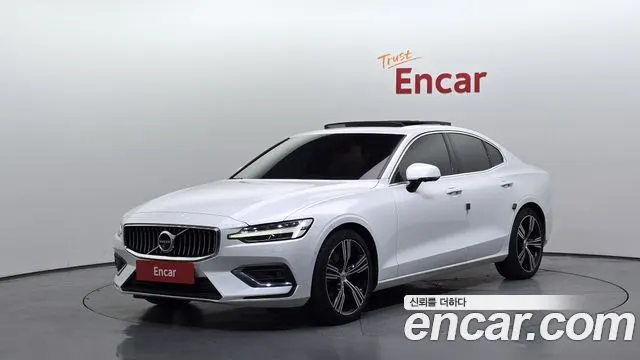 VOLVO S60 — из Кореи под ключ