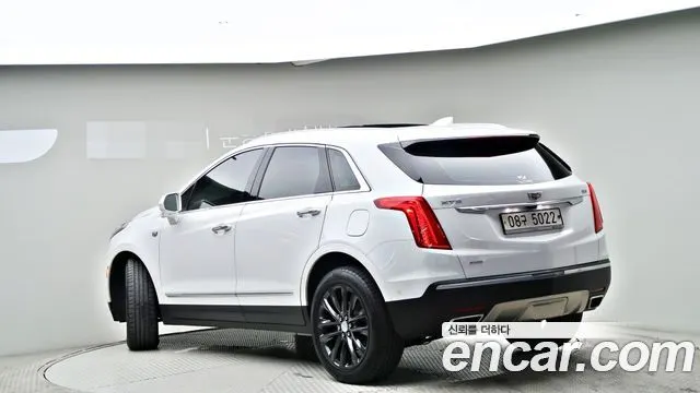CADILLAC XT5 2018 — 85 438 км, белый, Корея — под ключ — фото 4
