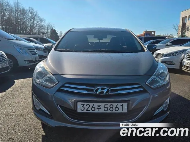 HYUNDAI I40 SALOON 2012