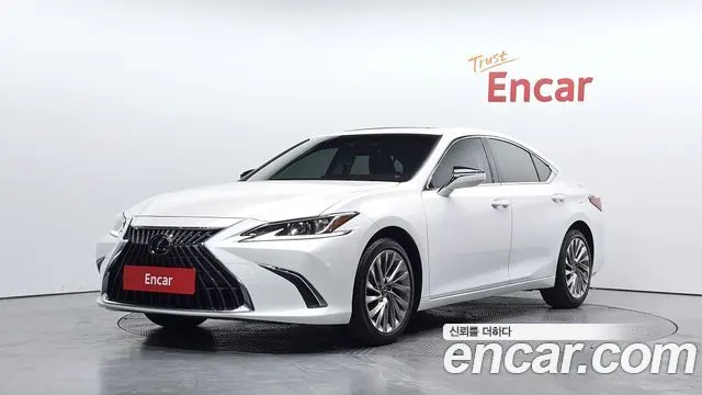 LEXUS ES300H — из Кореи под ключ