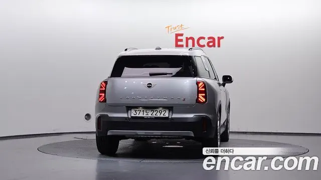 MINI COOPER S COUNTRYMAN 2025 — 14 086 км, серебристо-серый, Корея — под ключ — фото 4
