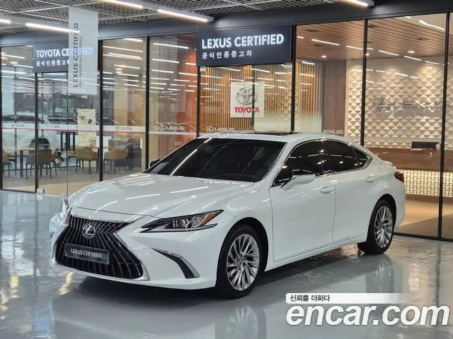 LEXUS ES300H — из Кореи под ключ