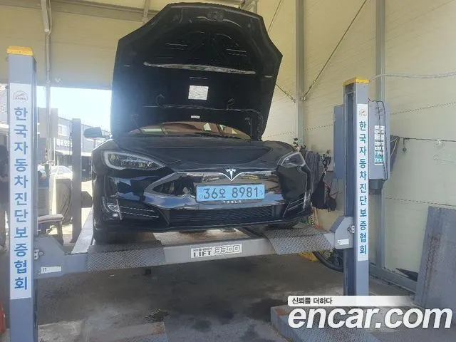 TESLA MODEL S 2020 — 92 015 км, чёрный, Корея — под ключ — фото 1