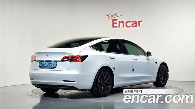 TESLA MODEL 3 — из Кореи под ключ